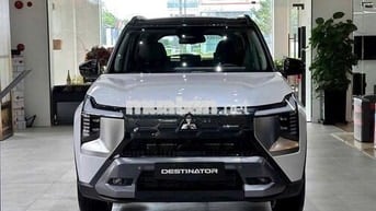 Mitsubishi Destinator Premium/Ultimate Đa dạng