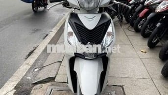 Honda Vision 2018 Trắng Đã sử dụng