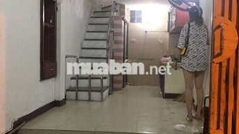 Cho thuê nhà nguyên căn gần bách khoa 