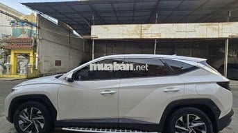 Hyundai Tucson 2022 2.0AT CRDi Đặc Biệt Trắng