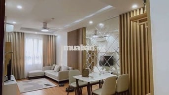 Cần bán CC Thái Hà - Bộ Công An  ,70m ,2 ngủ 2vs