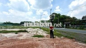 Cần bán gấp lô đất nằm ngay trục đường lô giới 32m