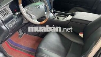 Lexus LS 460 Đen 5 chỗ