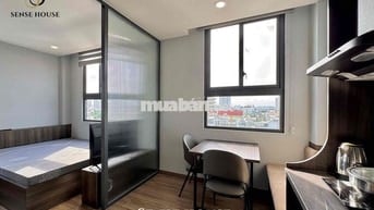 Căn Hộ 1PN Ban Công | Nội Thất Luxury | Giáp Trung Tâm Q10