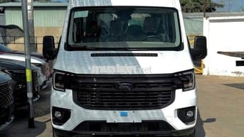 Ford Transit Trend 2025 Trắng 16 chỗ
