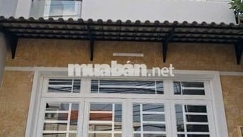 Nhà MT Nguyễn Văn Cự [4,5x11 - 1 lầu, 2pn, 2toilet] 10tr/tháng