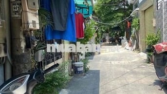 cho thuê phòng lớn hẻm xe hơi 34 m 2 , xe để ngoài