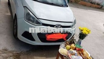 Hyundai Grand i10 2015 Trắng 180000 km