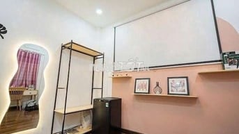 NGUYỄN TRÃI Q1. 10PN full nội thất. có thang máy