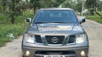 Nissan Navara 2013 Tự động Xám