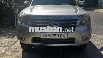 Ford Everest Bạc Gia đình