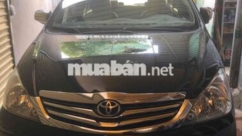 Toyota Innova 2008 đen 8 chỗ