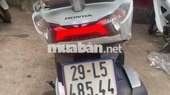 Honda Lead Trắng 1776 km