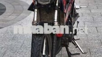 Suzuki Raider đang đi ecu relleo lòng ycs 