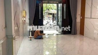 Cho thuê nhà nguyên căn Quang Trung 
