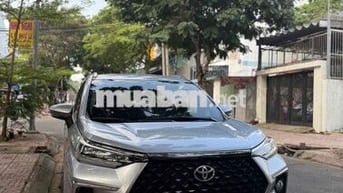 Toyota Veloz Cross 2024 Số tự động 30000 km Bạc