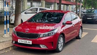 Kia Cerato 2016 Số sàn màu Đỏ