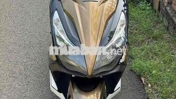 Honda Air Blade 125 Vàng đồng