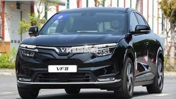 Vinfast VF8 Eco Bản Việt Nam màu Đen