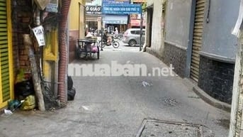 Bán nhà 2 tầng Đường Dương Bá Trạc - DT 76m2 - Giá 8.1 tỷ hẻm xe hơi 