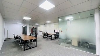 Chính chủ cần cho thuê sàn 55m2 mặt phố Nguyễn Khánh Toàn - Cầu Giấy
