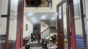 Bán nhà đg nội bộ Nguyễn Thị Tần p2 q8