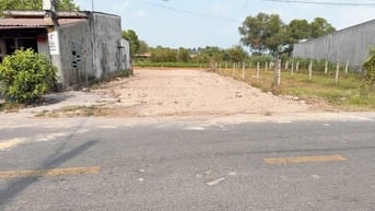 Bán đất MT đường nhựa 100m2 giá 1ti350 SHR Gần chợ Lô 6 Xã An Nhơn Tây