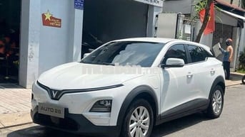 Vinfast VF6 bản Eco, Sạc không giới hạn, giá hời