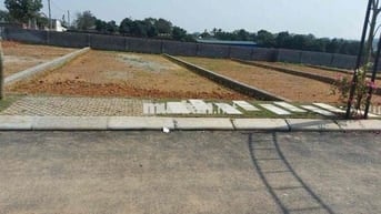 Ngộp bank cần bán nhnah mảnh đất Phú Cát 186m giá chỉ 16,5tr/m