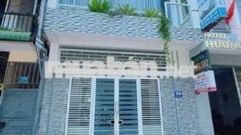 Nhà 2 tầng 6Pn đối diện công viên và chung cư An Thịnh Vĩnh Hải