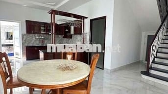 NHÀ RỘNG 10*13, TRỆT, 2 LẦU, 3PN, 3WC, SÂN RỘNG 