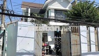 Cho thuê nguyên căn biệt thự 300m2