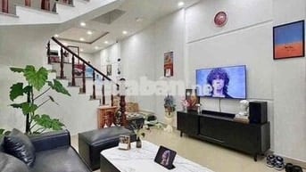 Bán nhà hẻm Ôtô ngay Vạn Hạnh Mall -Sư Vạn Hạnh,Quận 10.Giá 5tỷ890.SHR