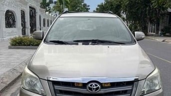 Toyota Innova 2016 Số sàn Vàng cát