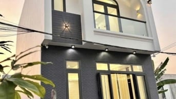 Giảm giá sâu bán nhanh nhà 1 trệt 1 lầu SHR, Thủ Dầu Một, Bình Dương