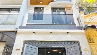 Nhà đẹp 4 tầng full nội thất cao cấp - 4PN 5WC - Giá 7.5 tỷ
