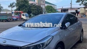 Kia Cerato 2016 Số sàn màu Bạc