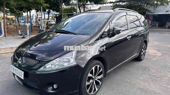 Mitsubishi Grandis 2005 Đen 7 chỗ