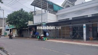 Nhà mới 12 Nguyễn Thị Tuôi xây thích mọi ngành nghề kinh doanh,