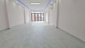 CHO THUÊ NHÀ 5X22(TRỆT+LỬNG+2LÀU+ST) FULL MÁY LẠNH NHÀ CÓ THANG MÁY 