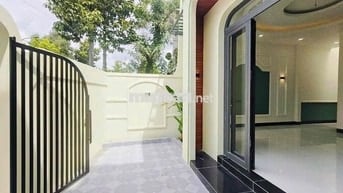 NHÀ CẤP 4 view CÔNG VIÊN KHU DÂN CƯ P9 lộ nhựa