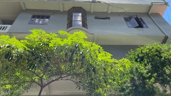 Cho thuê gấp tòa nhà gần đường Giải Phóng