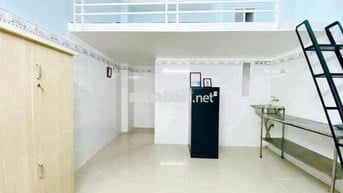 Phòng Trọ gác cao 2m ngay Ngã Tư Bảy Hiền - Etown Cộng Hoà