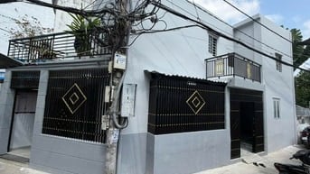 Bán nhà hẻm xe hơi Trường Chinh, DT 4.5x12.6m, 2 tầng, Giá 4.68 tỷ 