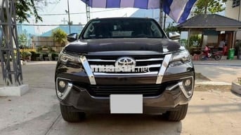 Toyota Fortuner 2.8 AT 4*4