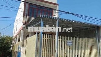nhà cần bán nhà 1 lầu+ 1 trệt như hình
