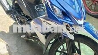 Suzuki Axelo 125cc Xanh trắng