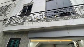 Phân lô phố Lĩnh Nam 35m2 x5T giá 6.5 tỷ sổ đỏ CC 2 thoáng dân xây bao