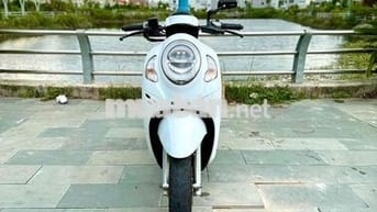 🛵Honda Scoopy 125 2021 Trắng Smartkey Chính Chủ