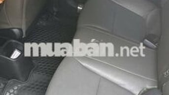 Kia Soluto Trắng Số sàn 5 chỗ